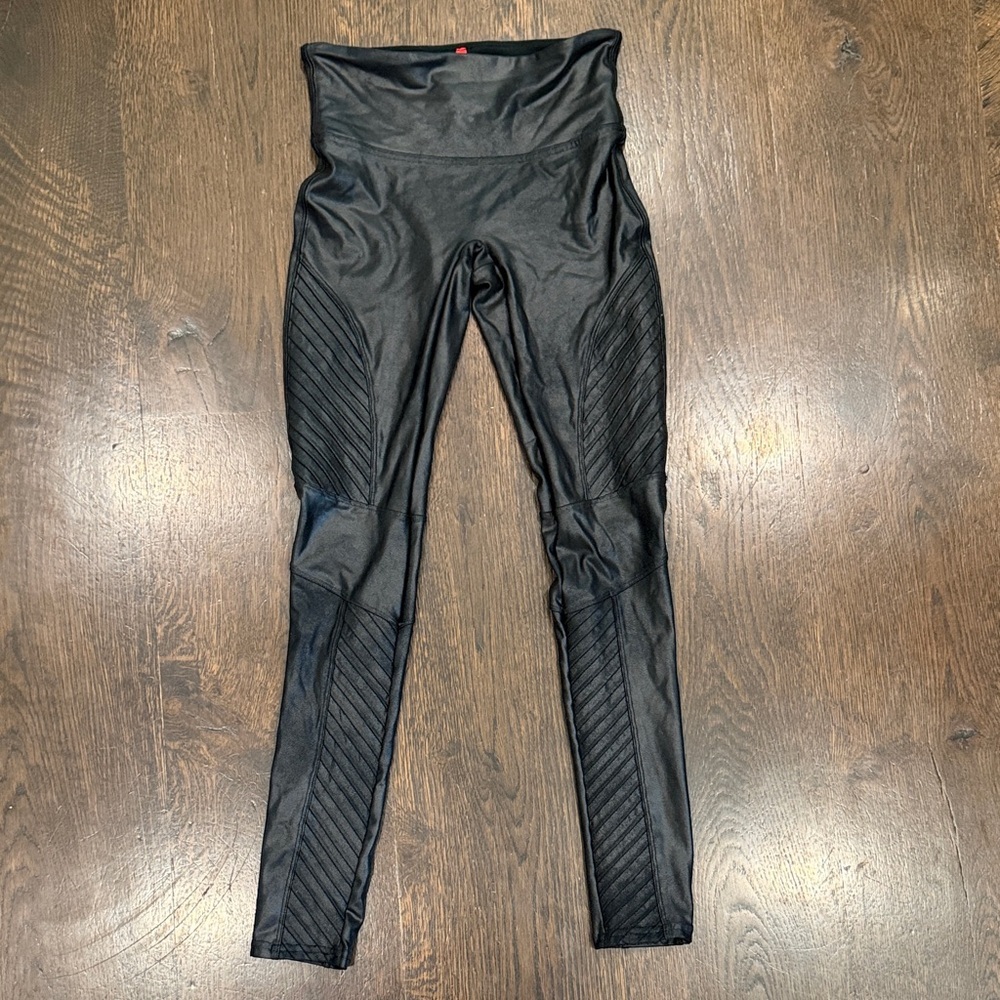 SPANX High-Waist Black Moto-Panel Leggings **flaw
